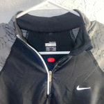 Nike  womens quarterzip Photo 1