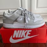 Nike Dunks Photo 0