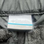 Columbia  Omni Shade Womens Grey Cargo Pants Hiking Lightweight Outdoor Size 14R Photo 6