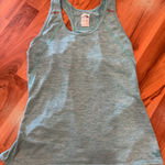 The North Face women'sโ flash dry tank top green size large athletic, athleisure Photo 0