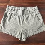 No Boundaries Women's High Waist Green Shorts Photo 0