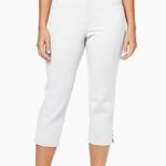Bill Blass White Capri Jeans Photo 0