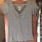 American Eagle Outfitters Fitted Tee Photo 0