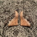 Elie Tahari Elite Tahari Wedges gray‎ size 38 Photo 4