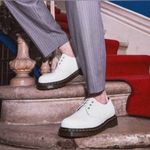 Dr. Martens  27214 Vegan Oxford Shoes Men's Size 6 Women's Size 7 White Leather Photo 1