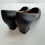 Aquatalia Pasha Black Leather Pumps
Size 9.5 Photo 4