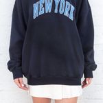 Brandy Melville “new york” oversized erica crewneck sweatshirt Photo 0
