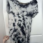 iVOIRE Boutique Brand Soft Black White Tie Dye Hi Photo 3