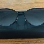 Vera Wang  black sunglasses Photo 1
