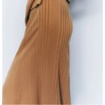 ZARA  Camel Ribbed Midi Skirt Size Medium Photo 3