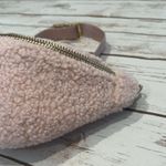 Stoney Clover Lane Sherpa Cozy Rose Fanny Pack with Blanc Glitter Heart Photo 10