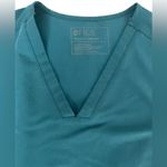 FIGS Ladies V-Neck Classic Fit Anti-Wrinkle Teal Top Size Small Photo 1