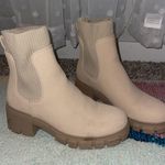 Chunky Chelsea Booties Tan Size 8 Photo 0