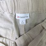 Liz Claiborne 2 Pairs of  Women's Cream and White Capris with Tie Belt Photo 3