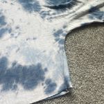 Kittenish  blue/white tie dye cropped lightweight hoodie Photo 6