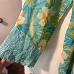 Valerie Stevens ✨  Tropical Floral Robe – Size Medium – Silky & Lightweight Photo 4