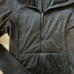 Lululemon  JACKET Photo 2