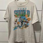 Looney Tunes  Graphic T Shirt Photo 1