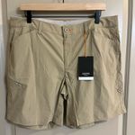 Orvis NWT Women’s Trout Bum Guide Shorts Size 16 Photo 0