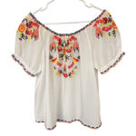 Solitaire  embroidered shirt off the shoulder Size Medium Photo 0