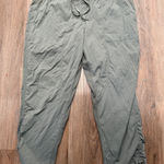 Lululemon  dance studio Capri Pants Green Size 14 Women's Athletic Yoga Photo 0