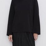 ZARA  Buttoned Sweatshirt Black Crew Neck Long Sleeve Size M Photo 0