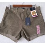 Gap Green Raw Hem Corduroy Shorts Size 6 Photo 0