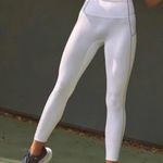 FP FREE PEOPLE MOVEMENT You're A Peach 7/8 Cropped Leggings White EUC Small Photo 1