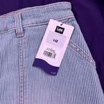 Lee Woman’s Modern Series Denim Skirt By - Size 8 Photo 2