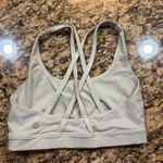 Lululemon  Energy Bra Strappy Sports Bra Sz 4 Light Grey Yoga Pilates Athleisure Photo 1