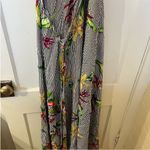 Dress Forum Black and White Stripped Backless Resort Wear Dress Photo 1