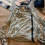 Lou & grey  asymmetrical zip top L Photo 2