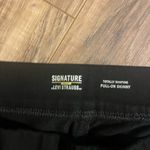 NWT Levi signature Totally Shaping Pull Photo 10