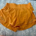 Lululemon Hotty Hot Short 2.5” Photo 0