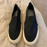 Everlane Unisex Slip On Shoes Photo 0