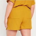 Old Navy Demi Double Weave Shorts Golden Lantern L Photo 1