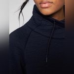 Athleta NWOT  Women’s Elevation Jacquard Quilted Pullover in Black Size XS Photo 1