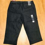 st. john's bay  Secretly Slender Capri Classic Fit NWT Photo 11