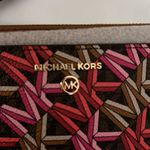 Michael Kors Jet set card case MK logo brown with pink, red & brown logo NWT Photo 3