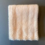 Charlie Paige  Plush Infinity Scarf, Cream‎ color.  Patterned. One Size. Photo 8