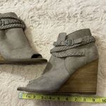 Madden Girl Size 9.5M Shoes •  Photo 5