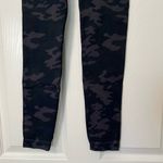 Spanx  camo black gray leggings S Photo 12