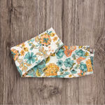 Chico's  WOMEN'S SIZE 0 ANKLE LENGTH STRETCH WHITE FLORAL PANTS WITH POCKETS Photo 2