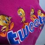 Warner Bros. Studio Store Vintage Tweety Bird 90s Pink Embroidered Sweatshirt XS Photo 2