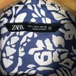 ZARA  Blue White Abstract Floral Button Down Shirt Womens L European Coastal Photo 4