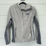 Patagonia Women’s Small Grey Fur Hoodie Jacket Photo 0