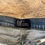 Gap  Shorts 3"‎ Inseam Size 29 Denim Raw Hem Light Distressed Womens Light Wash Photo 1