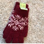 Forever 21 New holiday crew socks, hat & groves set NWT&NWOT fair isle snowflake Photo 13
