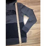 The North Face  Women's Quilted Hoodie Hooded Sweatshirt Gray Black Size medium‎ Photo 3