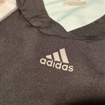 Adidas Workout Top wit Built in Bra Black/light blue Small or XS Photo 3